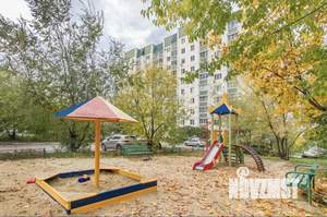 2-к квартира, посуточно, 75м2, 1/1 этаж