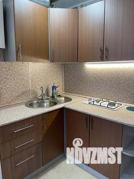 2-к квартира, посуточно, 43м2, 1/5 этаж