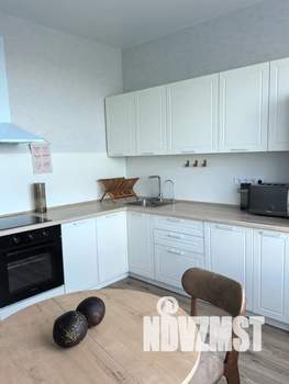 1-к квартира, посуточно, 42м2, 9/18 этаж