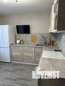 1-к квартира, посуточно, 42м2, 15/20 этаж
