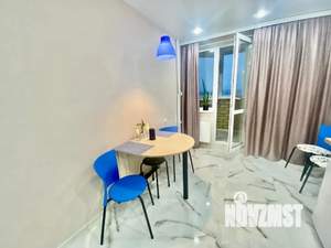 1-к квартира, посуточно, 40м2, 12/25 этаж