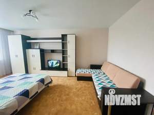 1-к квартира, посуточно, 37м2, 5/17 этаж