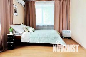 1-к квартира, посуточно, 45м2, 4/5 этаж