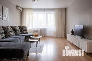 2-к квартира, посуточно, 80м2, 3/10 этаж