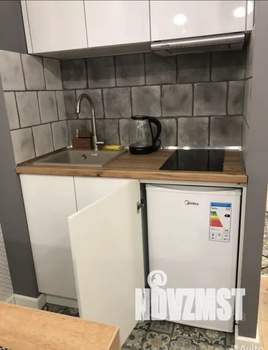 Студия квартира, посуточно, 24м2, 8/16 этаж