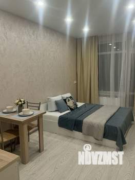 Студия квартира, посуточно, 28м2, 3/18 этаж