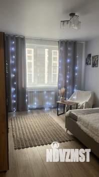 1-к квартира, посуточно, 38м2, 3/3 этаж