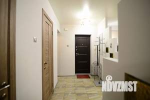 2-к квартира, посуточно, 47м2, 1/1 этаж