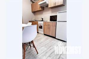 1-к квартира, посуточно, 38м2, 13/19 этаж