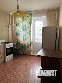 2-к квартира, вторичка, 50м2, 1/10 этаж