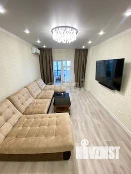 2-к квартира, вторичка, 70м2, 11/18 этаж