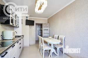 2-к квартира, вторичка, 68м2, 13/18 этаж