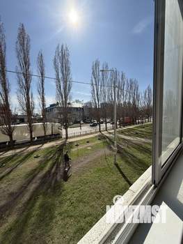 2-к квартира, вторичка, 61м2, 2/19 этаж