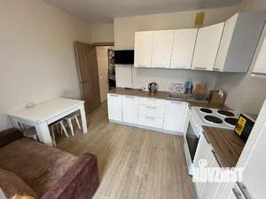 1-к квартира, вторичка, 38м2, 11/17 этаж