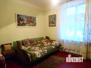 2-к квартира, вторичка, 52м2, 1/4 этаж