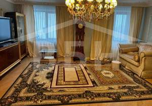 3-к квартира, вторичка, 141м2, 9/9 этаж