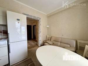 2-к квартира, вторичка, 73м2, 9/16 этаж