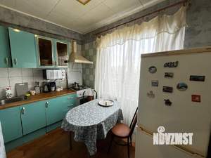 4-к квартира, вторичка, 68м2, 9/9 этаж