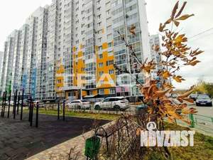 2-к квартира, вторичка, 65м2, 10/17 этаж