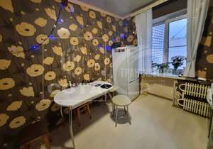 3-к квартира, вторичка, 60м2, 10/10 этаж