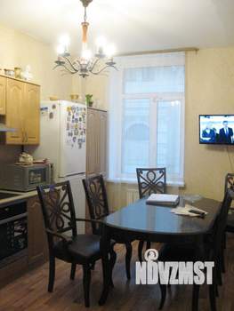 2-к квартира, вторичка, 65м2, 2/8 этаж