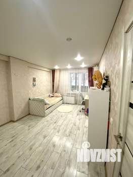 2-к квартира, вторичка, 60м2, 1/25 этаж
