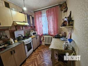 3-к квартира, вторичка, 61м2, 1/5 этаж