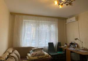3-к квартира, вторичка, 74м2, 1/10 этаж