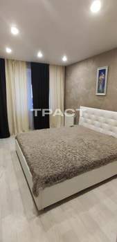 4-к квартира, вторичка, 81м2, 9/9 этаж