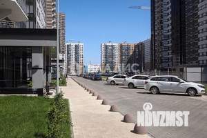 2-к квартира, вторичка, 57м2, 1/17 этаж
