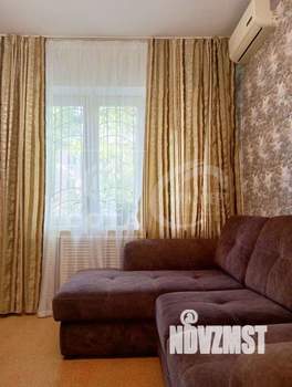 2-к квартира, вторичка, 42м2, 1/3 этаж