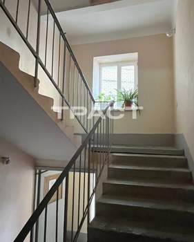 2-к квартира, вторичка, 66м2, 1/6 этаж