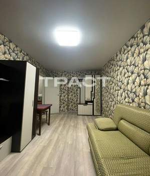 1-к квартира, вторичка, 35м2, 4/4 этаж