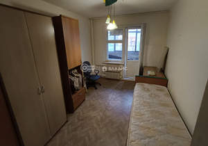 2-к квартира, вторичка, 43м2, 1/9 этаж