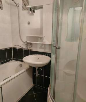 4-к квартира, вторичка, 105м2, 4/16 этаж