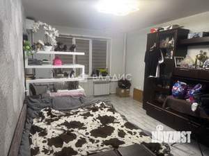 3-к квартира, вторичка, 68м2, 1/10 этаж