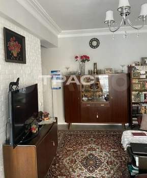 2-к квартира, вторичка, 43м2, 3/3 этаж