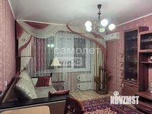 2-к квартира, вторичка, 54м2, 1/10 этаж