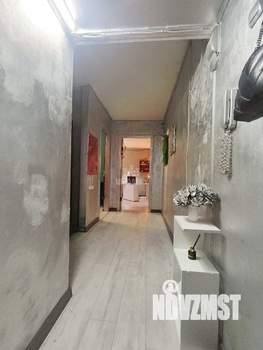 3-к квартира, вторичка, 56м2, 1/9 этаж