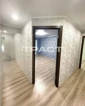2-к квартира, вторичка, 42м2, 1/5 этаж