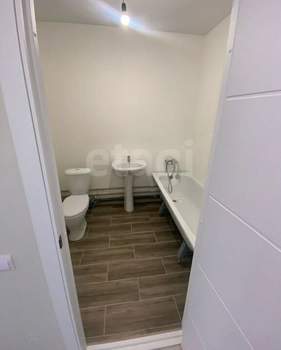 1-к квартира, вторичка, 42м2, 6/18 этаж