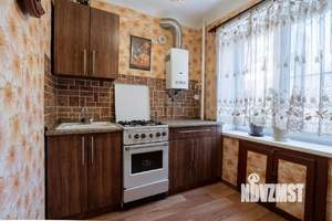 2-к квартира, вторичка, 45м2, 3/5 этаж