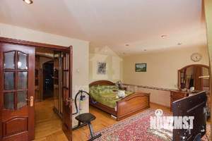 3-к квартира, вторичка, 130м2, 4/13 этаж