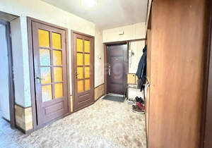 3-к квартира, вторичка, 60м2, 5/5 этаж