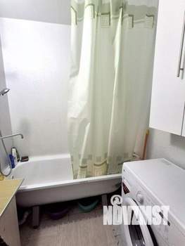 2-к квартира, вторичка, 54м2, 1/10 этаж