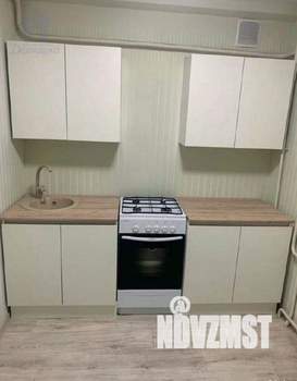 2-к квартира, вторичка, 43м2, 1/9 этаж