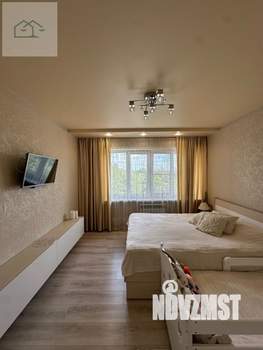 2-к квартира, вторичка, 70м2, 8/19 этаж