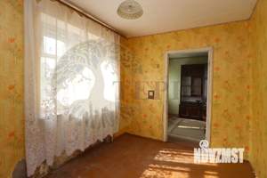 4-к квартира, вторичка, 62м2, 1/6 этаж