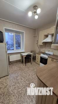 2-к квартира, вторичка, 59м2, 1/9 этаж