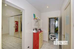 3-к квартира, вторичка, 90м2, 9/18 этаж